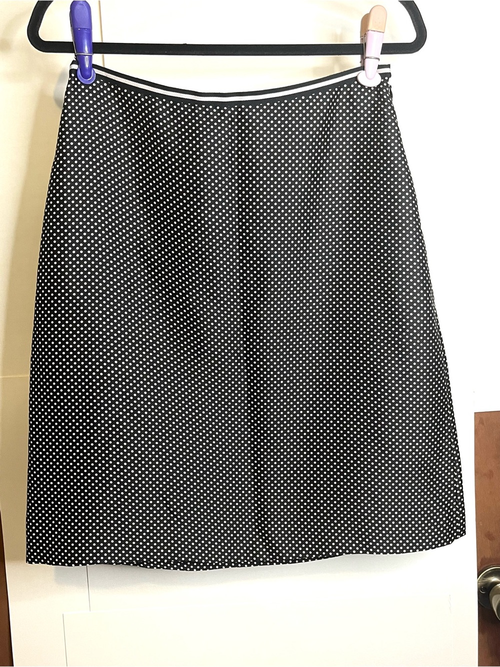 Ann Taylor Women’s (VTG 6, Waist 28) Black & White Polka Dot Silk A-Line Skirt